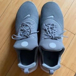 Nike Presto Fly Running Sneaker